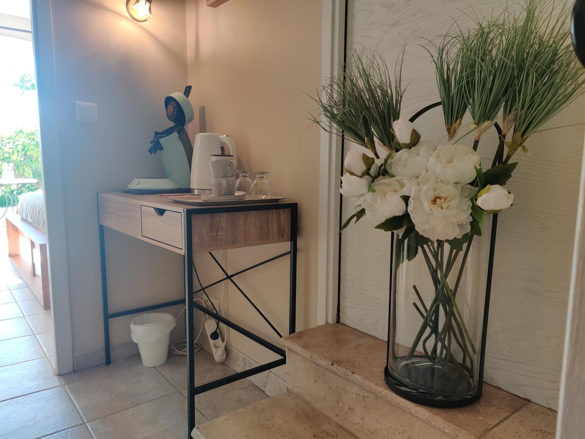 Les Collines De St Paul Bed & Breakfast Saint-Paul-de-Vence Dış mekan fotoğraf