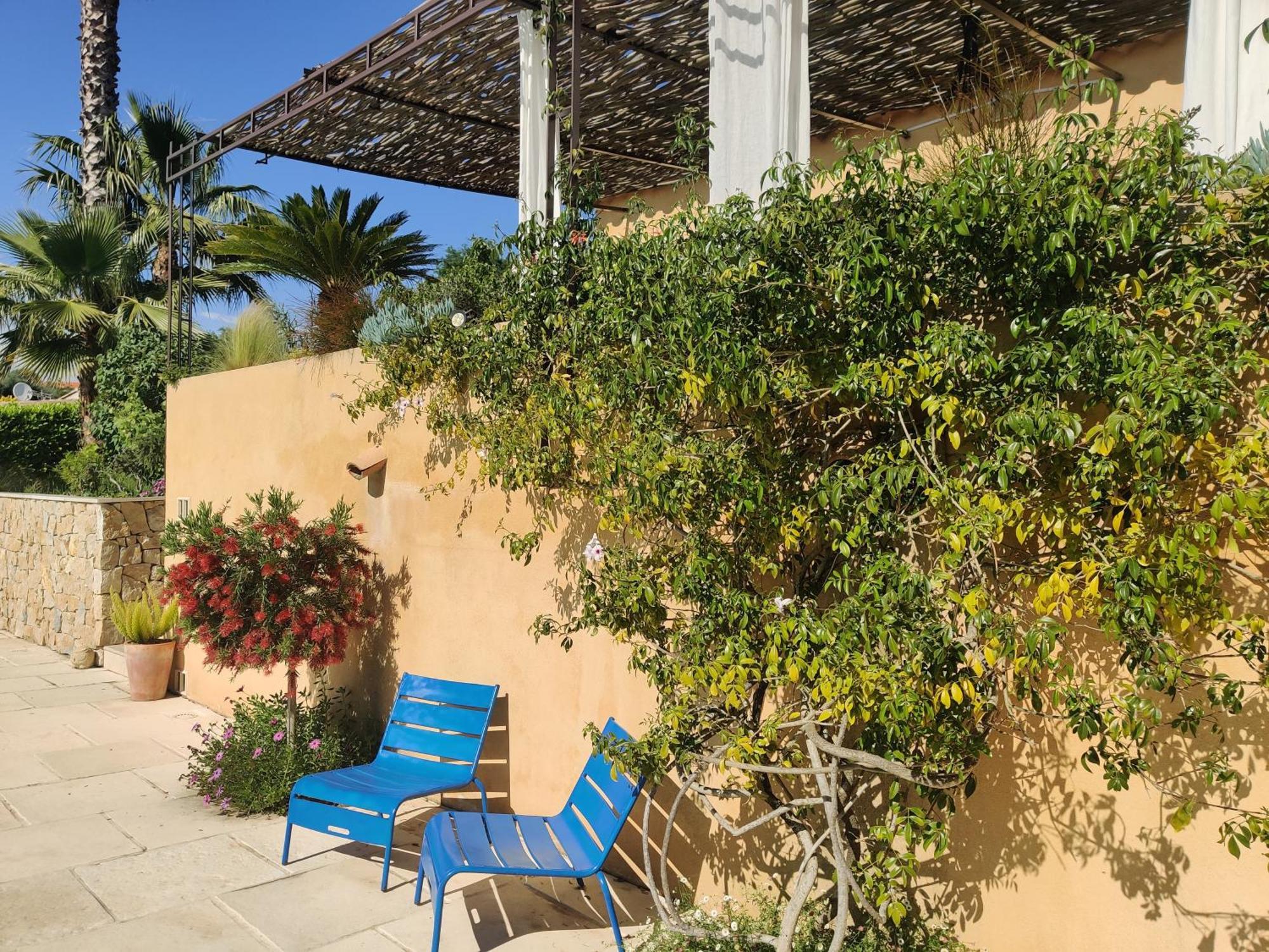 Les Collines De St Paul Bed & Breakfast Saint-Paul-de-Vence Dış mekan fotoğraf